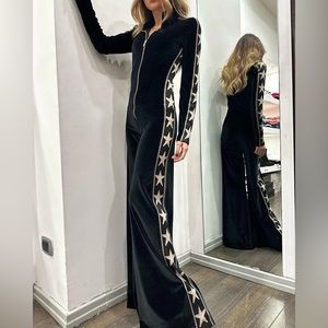 Long sleeved velvet jumpsuit with zipper